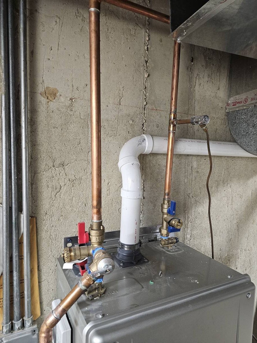 Tankless copper piping detail Wheeling area IL Premier Water Heaters